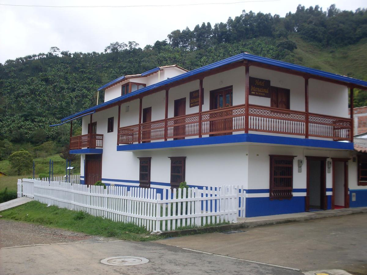 Hotel Internacional Jardín Extérieur photo